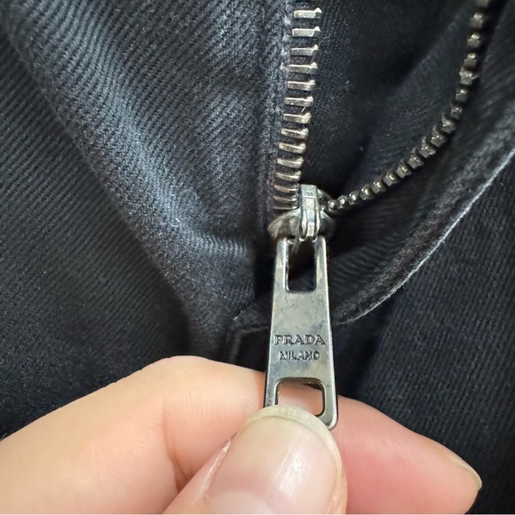 Prada women’s  Dark Jeans - Picture 5 of 11